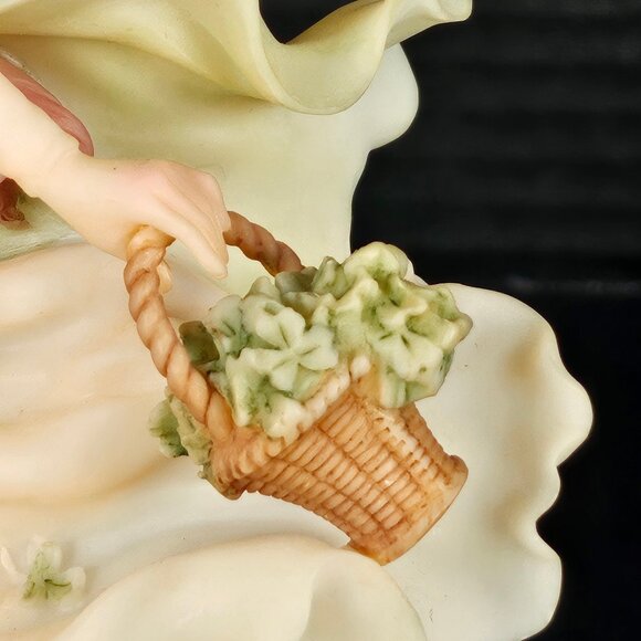 Vintage 1999 Seraphim Classic Angel "Erin" Irish Blessing Angel Figurine NIB - Picture 6 of 13